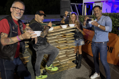 20250801_225955368_iOS